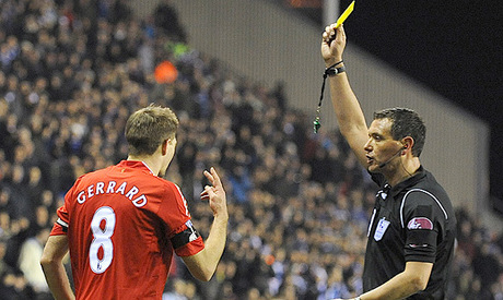 steven gerrard offensive gesture.jpg